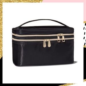 🕋 Sonia Kashuk Makeup Bag